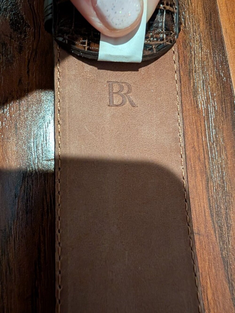Banana Republic wide leather belt - Picture 10 of 13